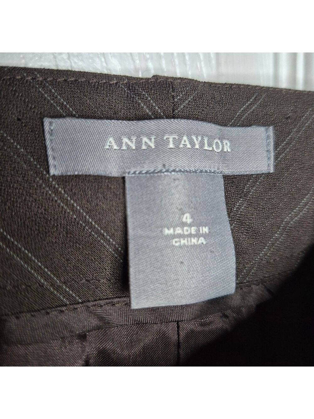 Ann Taylor Brown Pinstripe Wool Blend Dress Pants Size 4 - Picture 6 of 7